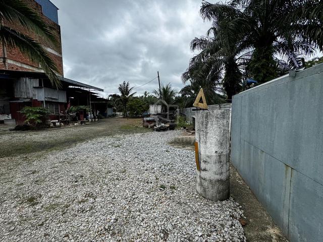 Freehold 1 Acre Land With Bird Nest Building- K. Sepetang,Taiping 5