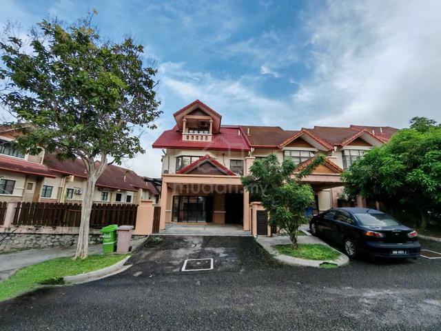CORNER UNIT 2.5 STOREY TERRACE PUTRAJAYA PRESINT 16 (near Alamanda) 1