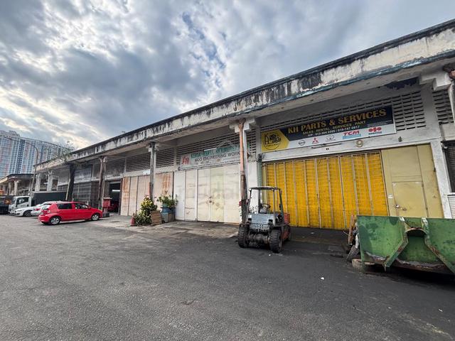 Sungai Besi Industrial Park 1.5 Storey Link Factory 1