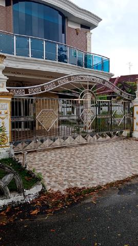 Corner Lot Taman Seri Austin 4316 sqft 1