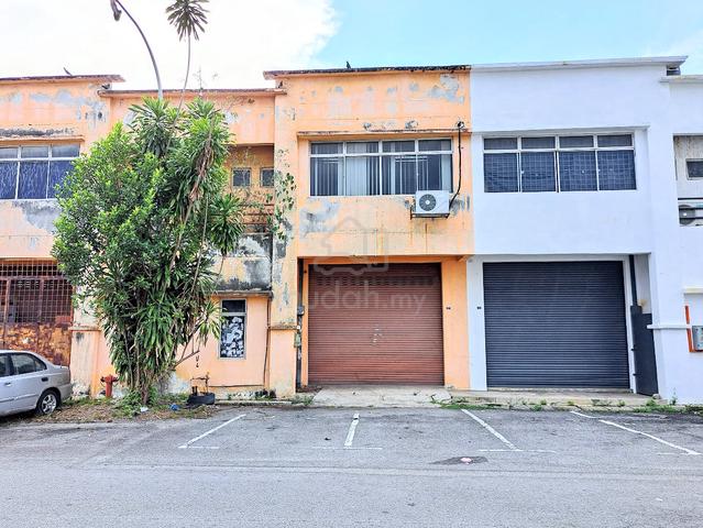 1.5 Storey Link Factory Taman Perindustrian Meranti Jaya Puchong 1