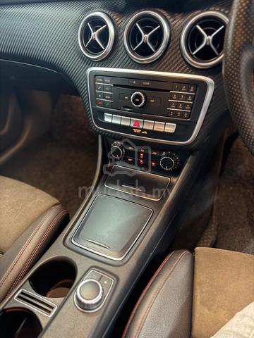 2016 Mercedes Benz A200 AMG LINE (CBU) 1.6 - 5