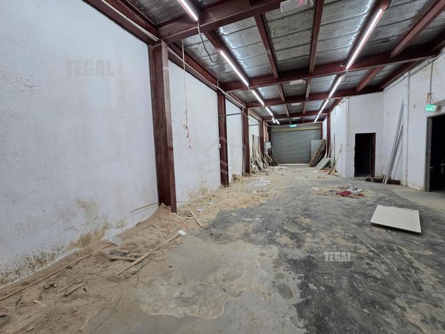 2 Storey Corner Puchong Utama Tmn Perindustrian Puchong Utama Factory 1