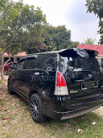 2010 Toyota INNOVA 2.0 E MY05 AN40 FACELIFT (A) - 4