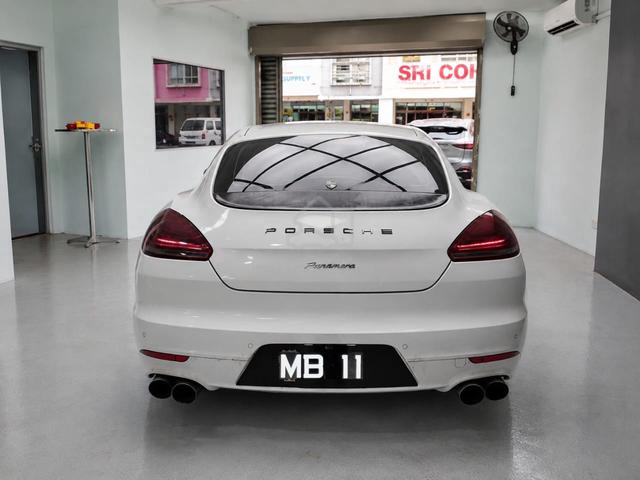 2012 Porsche PANAMERA 3.0 DIESEL 970 (A) - 4