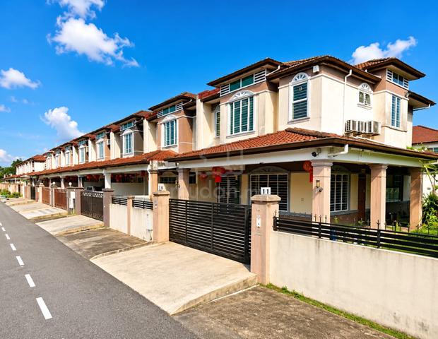 Double Storey Corner House at Taman Merlin, Muara Tuang for Sale 1