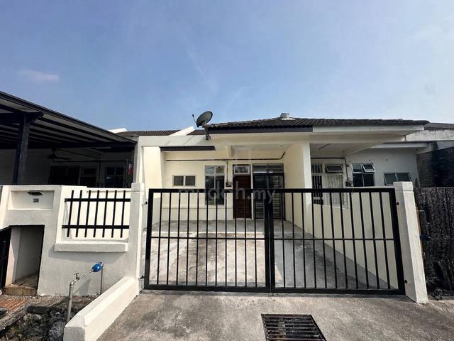 CANTIK Single Storey Terrace House SP 8 Bandar Saujana Putra 1