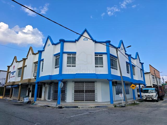 Corner Shoplot For Rent at Malim Melaka 1