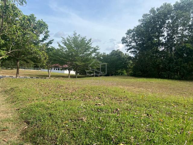 Bungalow LAND COUNTRY GARDEN RESIDENCY BANDAR SERI ALAM FOR SALE 1