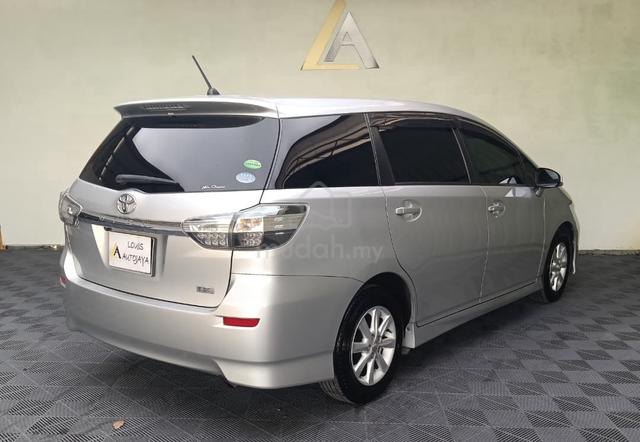 2013 Toyota WISH 1.8 G ZGE20G FACELIFT (A) - 3