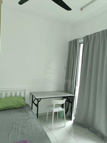 Middle Bedroom The Zizz Damansara Damai 1