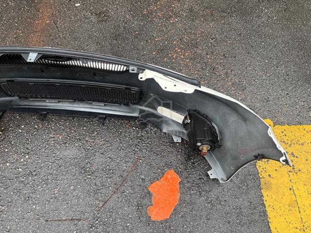 No 27-10-11 Lexus GS350 05-08 Front Bumper Jpn - photo 5 of 6