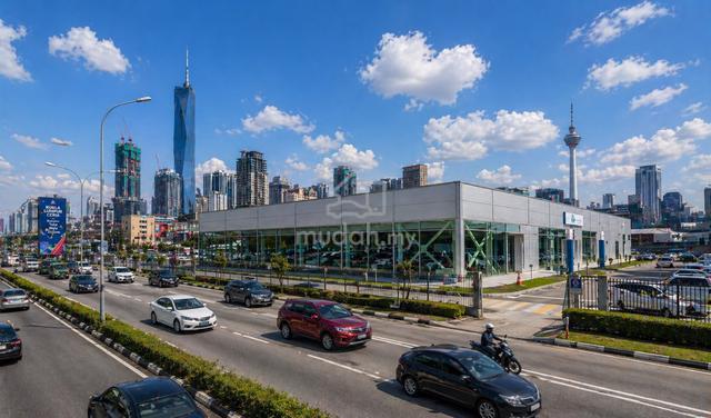 Chan Sow Lin KL warehouse/showroom for rent facing main road 1