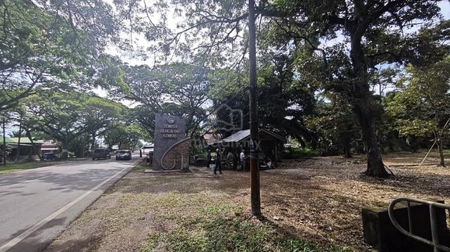Tanah Freehold International Lot Untuk DiJual Di Muar. 1