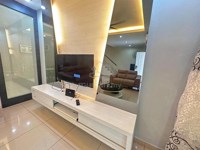 Seri Austin Lake 2-stry 4bed 3bath fully  1