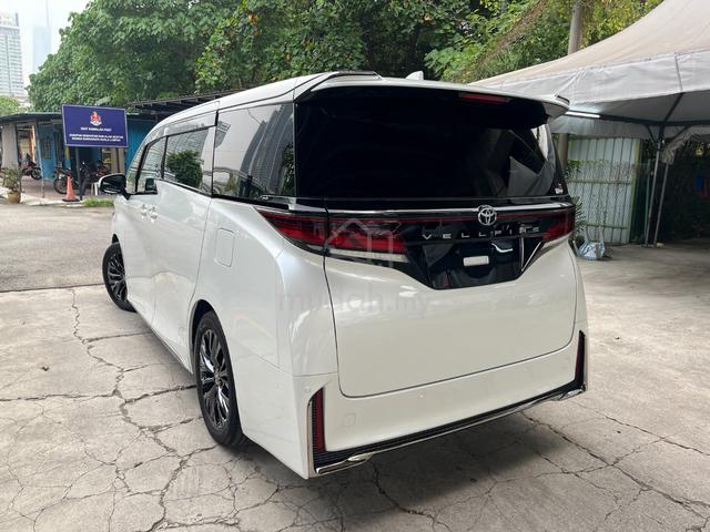 2023 Toyota VELLFIRE 2.4 Z PREMIER (12k Milleage) - 4