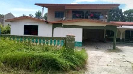 Rumah di Kg pengalat kecil papar 3