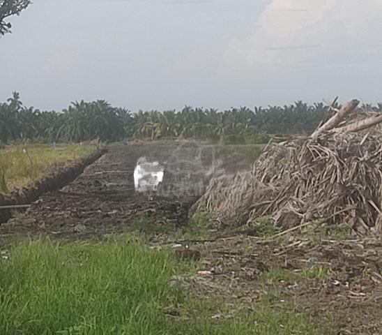 Tanah 1.2 ekar untuk dijual 1