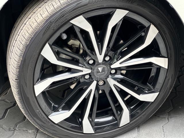 2018 Toyota ALPHARD 2.5 SC Direct Owner - 4