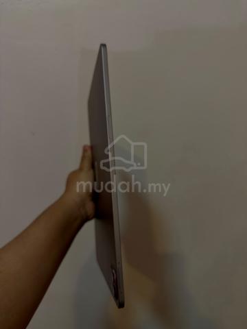 Honor MagicPad 3 (Pristine 10/10 Condition) - photo 3 of 6