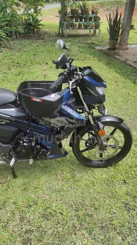 Suzuki Raider mileage 34k 2022 - photo 2 of 10