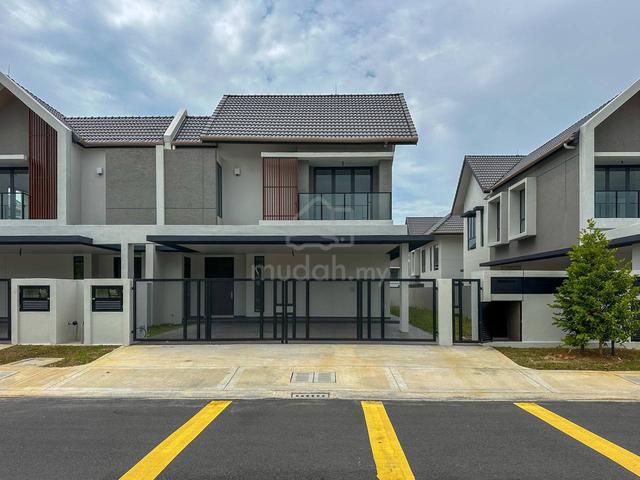 Facing Open Brand New Semi-d Aqila Serenia City Near Playground 1