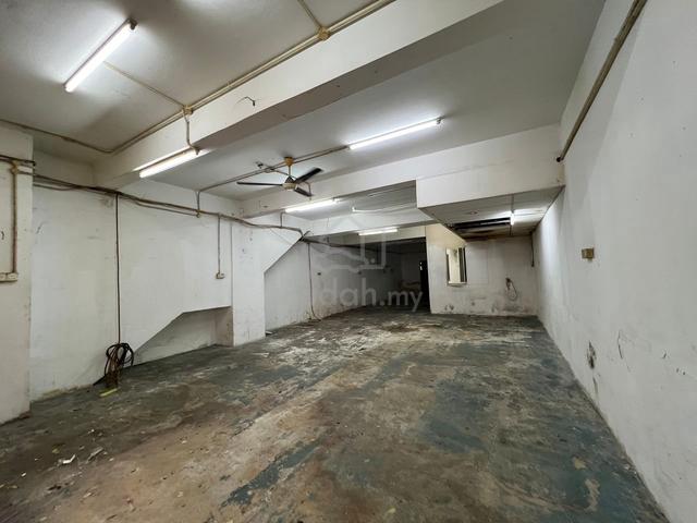 Ground Floor Shop Lot Bandar Bukit Tinggi 1 Klang 20x75 Basic Unit 1