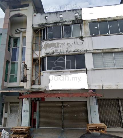 3 Storey Shop for Sale @ Kajang 1