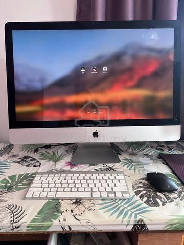 iMac (21.5-inch, Mid 2010) ちかく