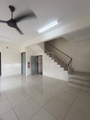 House for rent at Puncak Alam 1