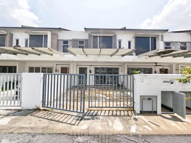 (PALING MURAH)- 2 Storey Aquila, Taman Alam Sutera @Bandar Puncak Alam 1