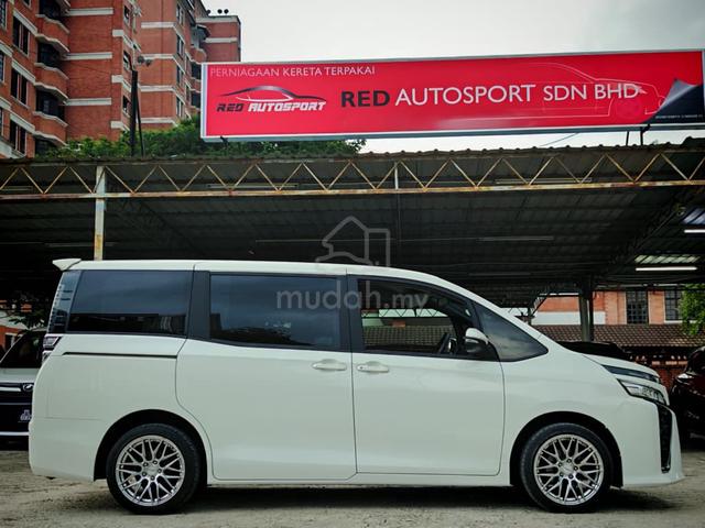 2019 Toyota VOXY 2.0 X (A) FACELIFT - 3