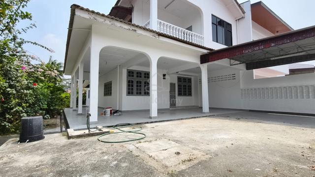 Taman Sentosa/ Jalan Songkit/ Double Semi-D/ New Renovated/Near Shop 1