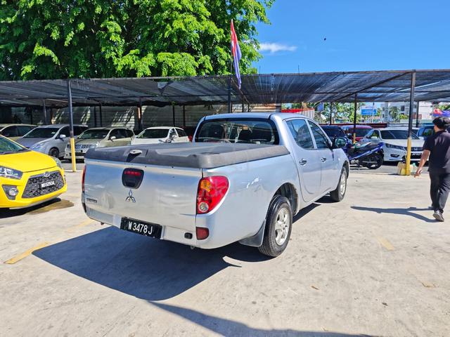 2013 Mitsubishi TRITON 2.5 (M) - 3