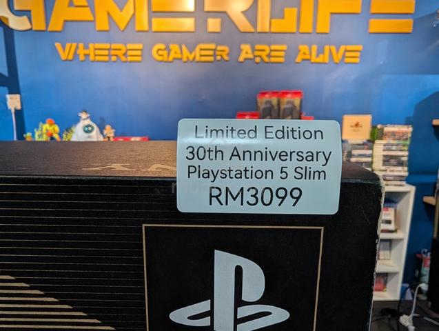 New PS5 Slim 1TB 30th Anniversary, Terima Trade-In - photo 3 of 6