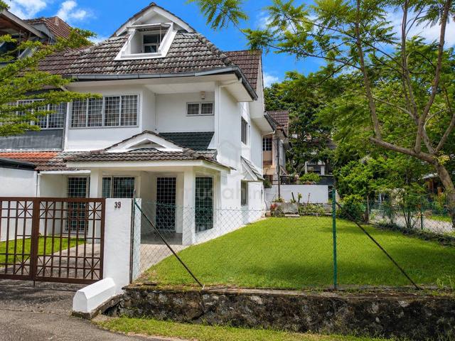 CORNER LOT 💥 2.5 Storey Terrace Taman Bukit Mulia Ampang 1
