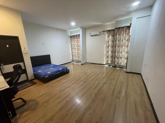 MasterBedroom For Rent at Prime Location Bintulu 1