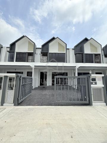 [NEW] 4 Bedroom Double Storey Serenia Anira, Serenia City, Sepang 1