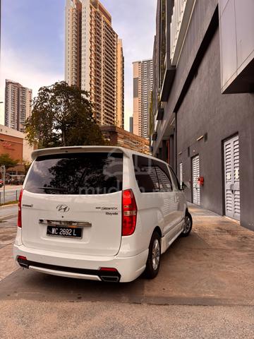 2015 Hyundai GRAND STAREX 2.5 ROYALE PREMIUM (A) - 2