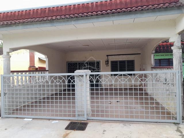 Single Storey For Sale Taman Maju, Jasin Melaka 1