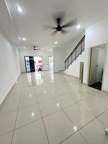 Eco Meadows Simpang Ampat G/Guarded 2-Storey Terrace Partial Furnished 1