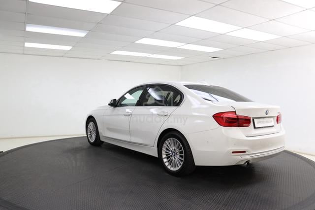 2017 Bmw 3 SERIES 1.5 18I LUXURY (CKD) F30 - 4