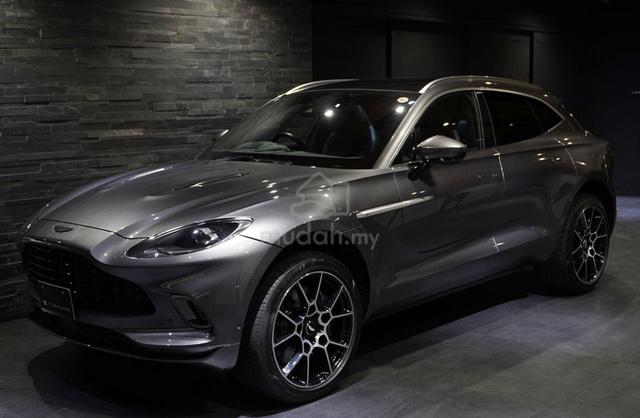 2022 Aston Martin DBX 4.0 Black Interior - 1