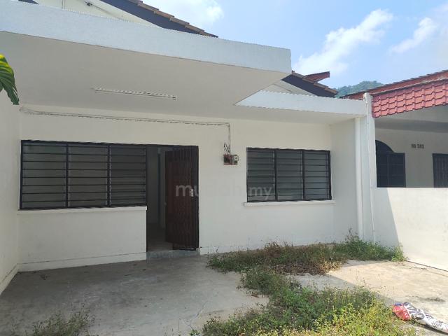 New renovated traditional single storey house 1