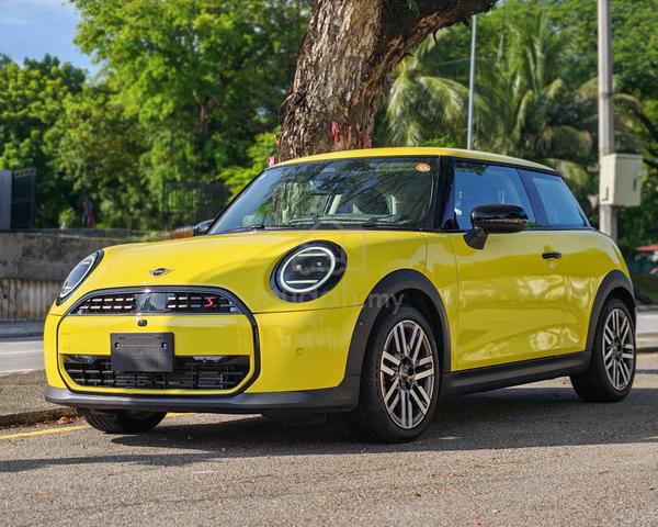 LATEST PETROL CUTE MINI 2024 Mini COOPER 2.0 S F66 - 1