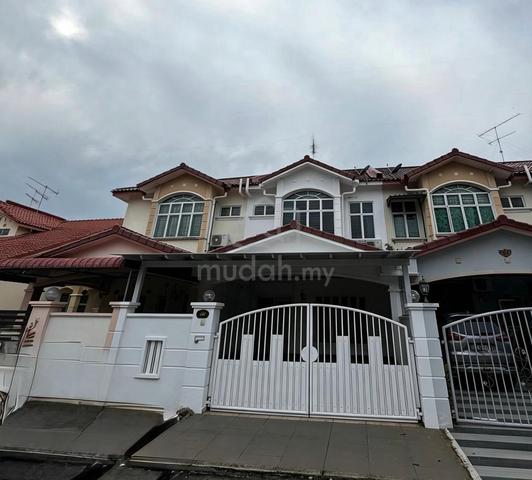 Kluang 🔥Below Market Deal! Fully Renovated Double Storey Terrace 1