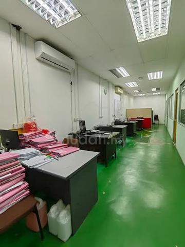 4-Storey Shop For Sale Kawasan 13 Lebuh Tapah Klang Well Maintain 1