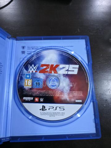 wwe 2k25 ps5 - photo 2 of 3