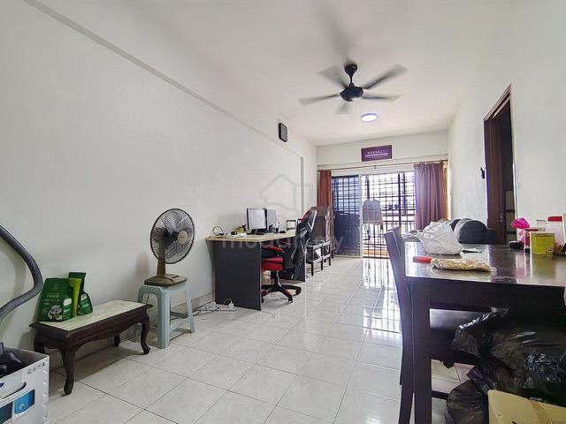 Sri Gotong Apartment 1