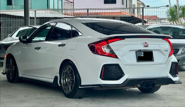 2018 Honda CIVIC 1.5 TC-P (A) MAX LOAN WARRANTY - 2
